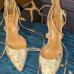 Used pair of size 9 1/2 strappy heels